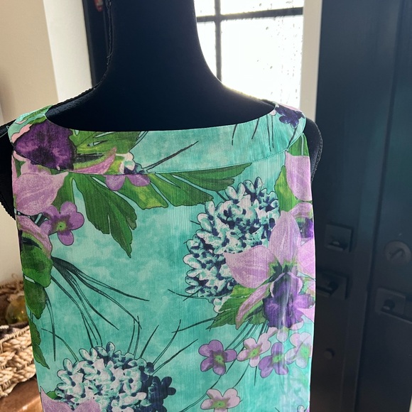 Teal Flowy sleeveless blouse by New Direction in XL - Picture 2 of 9